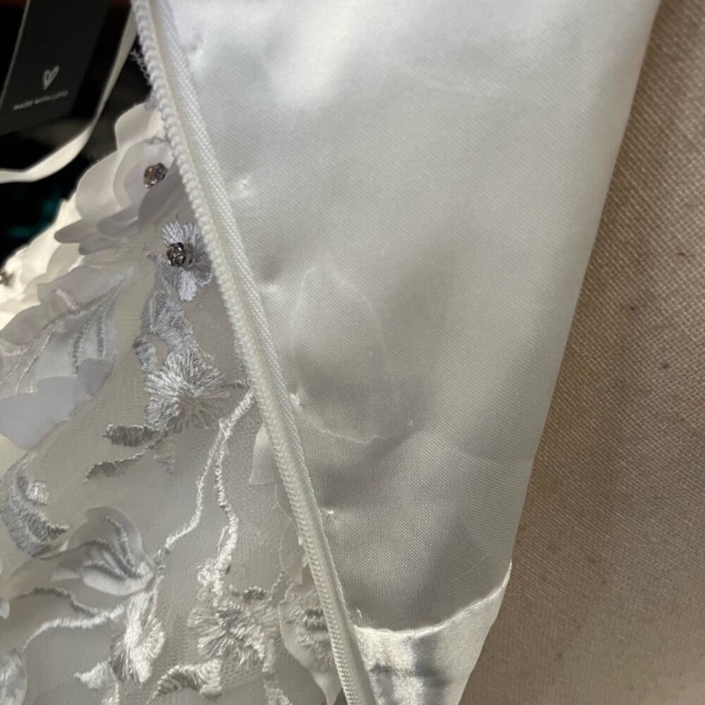 NWOT Lulus Breathtaking Romance White Embroidered Tulle Gown - Picture 9 of 11